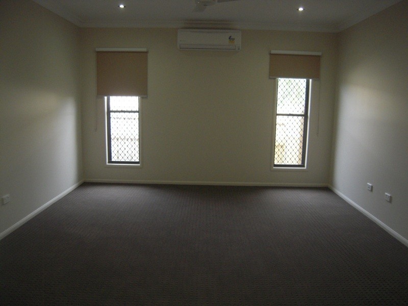 20 Chapple Street, Mount Louisa QLD 4814