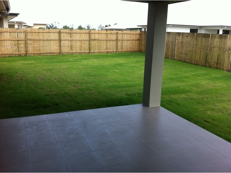 35 Ellsworth Drive, Mount Louisa QLD 4814