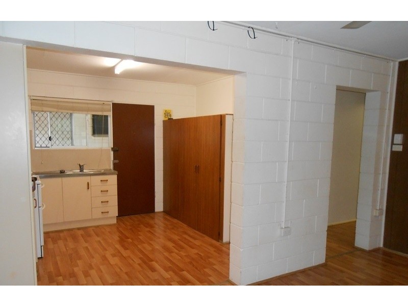 2/51 MT LOUISA DRIVE, Mount Louisa QLD 4814