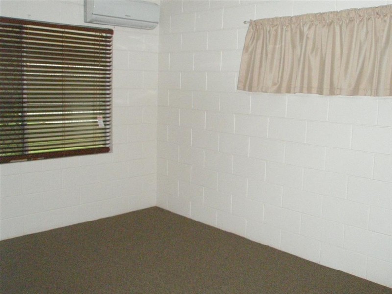 2/51 MT LOUISA DRIVE, Mount Louisa QLD 4814