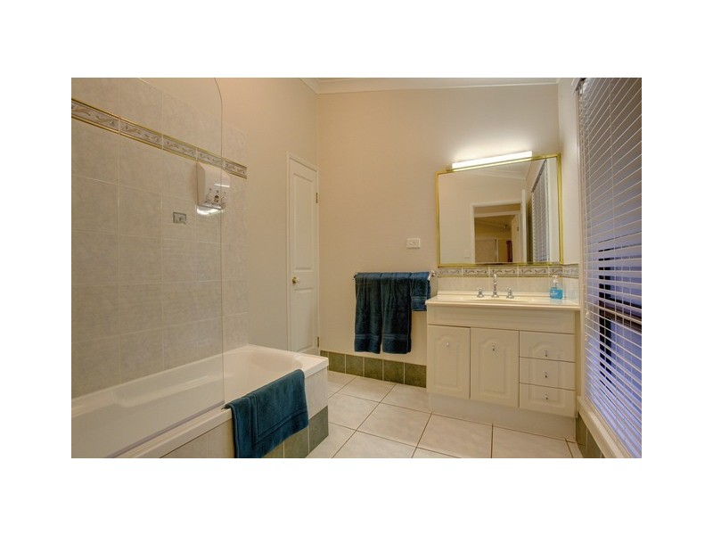 6 Shorehaven Court, Idalia QLD 4811