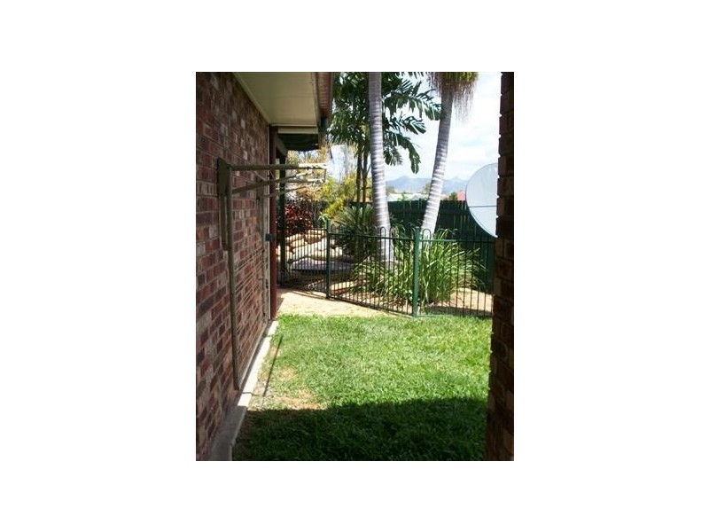 25 Evergreen Drive, Kirwan QLD 4817