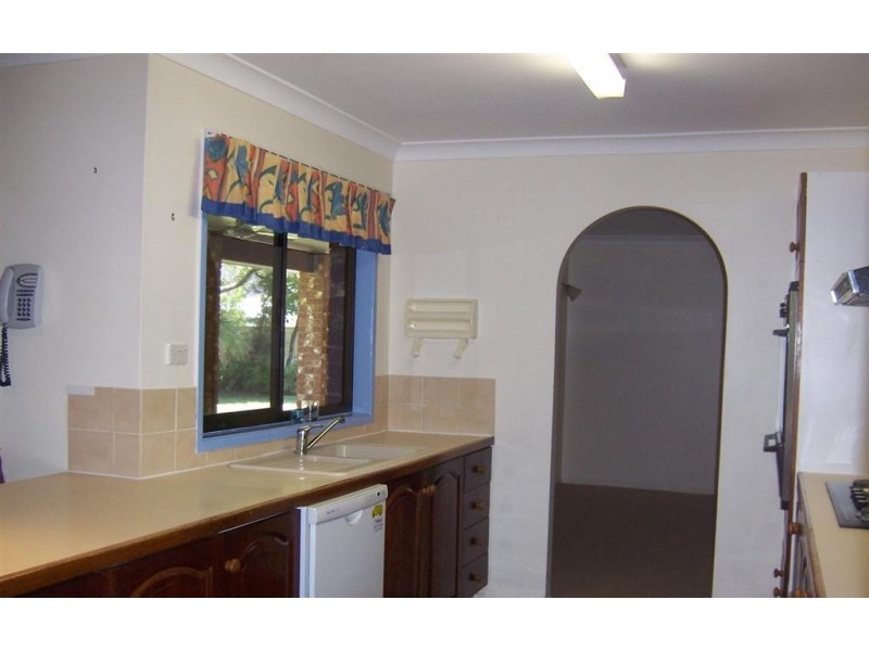 8 Begonia Court, Annandale QLD 4814