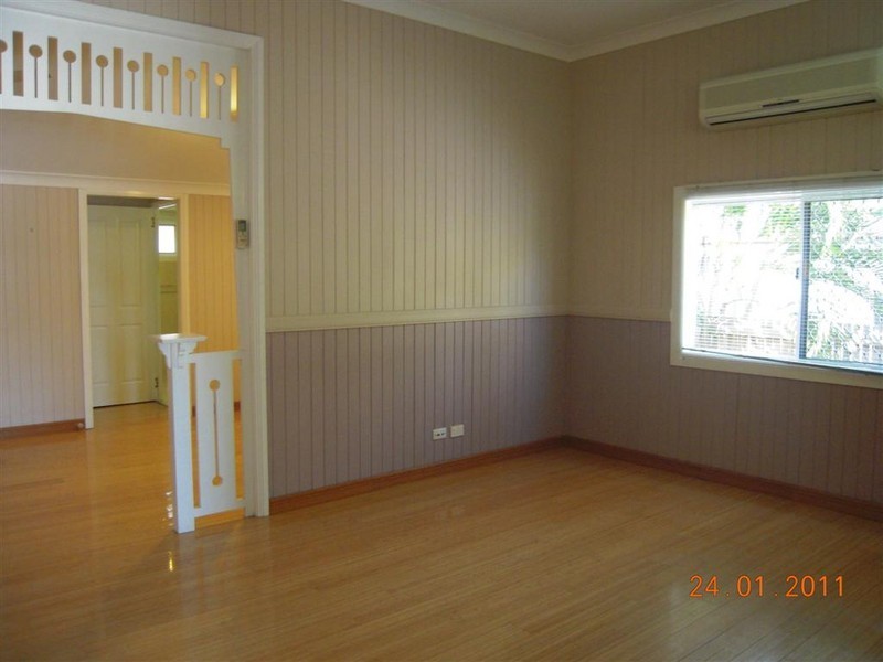 48 Queens Road, Hermit Park QLD 4812