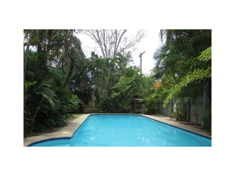 3 Barringha Court, Mysterton QLD 4812