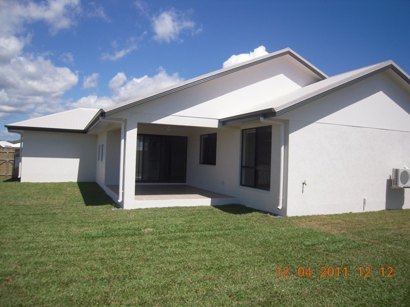 21 Apple Gum Avenue, ‘Sanctum’, Mount Low QLD 4818