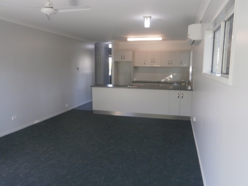 5/58-62 Ninth Avenue, Railway Estate QLD 4810