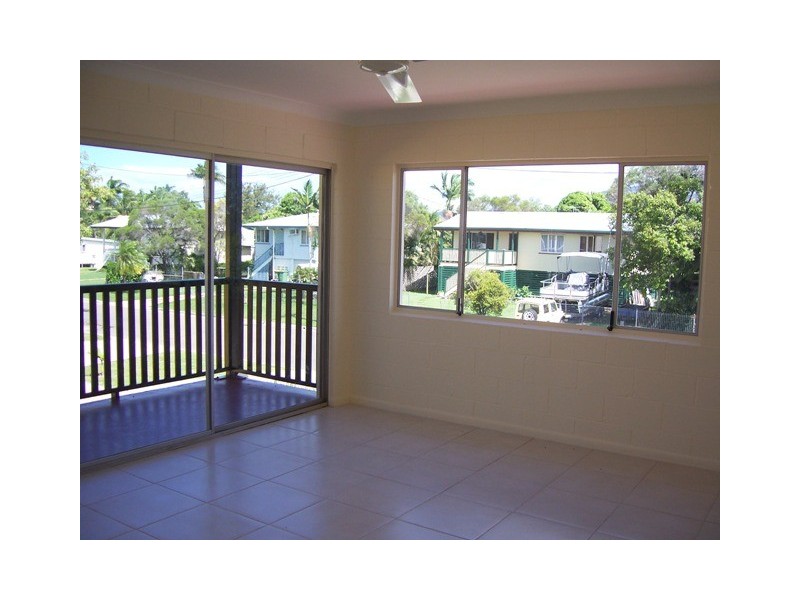 3/17 Maroong Street, Currajong QLD 4812