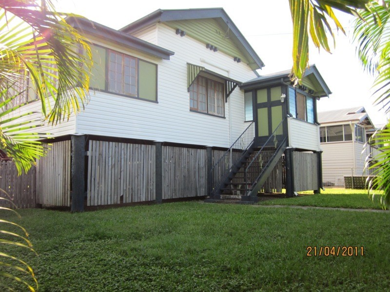 155 Kings Road, Pimlico QLD 4812