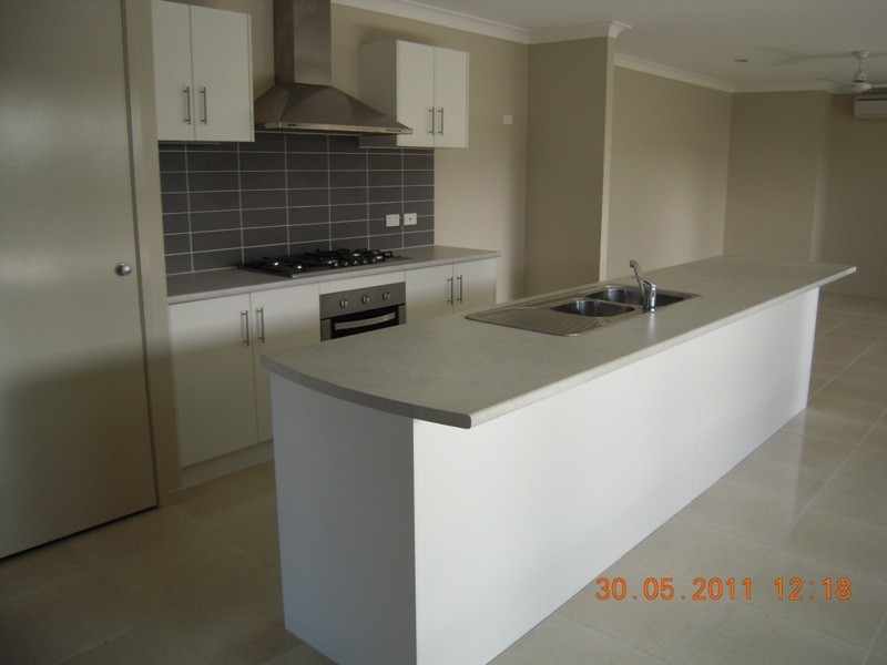 14 Iona Avenue “North Shore”, Burdell QLD 4818