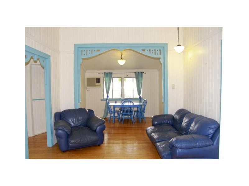 17 Derby Street, Pimlico QLD 4812