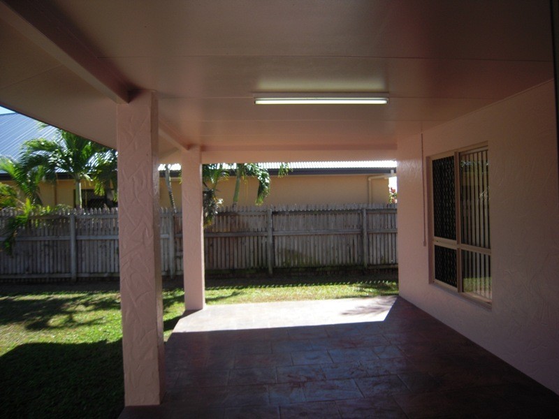 25 Bladensberg Crescent, Annandale QLD 4814