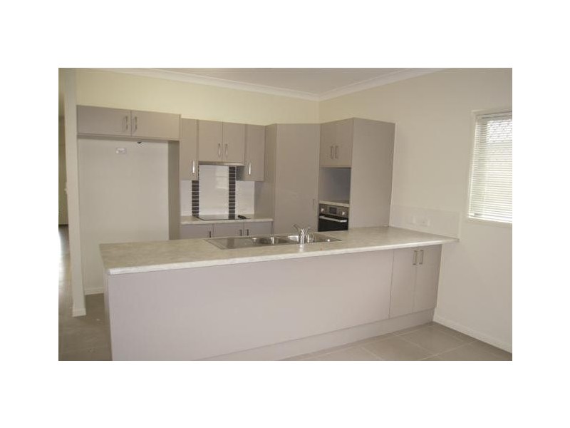 17 Saba Street, Burdell QLD 4818