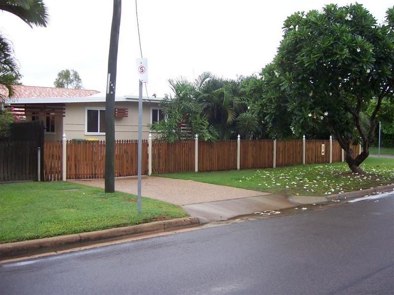 33 Gerard Street, Currajong QLD 4812