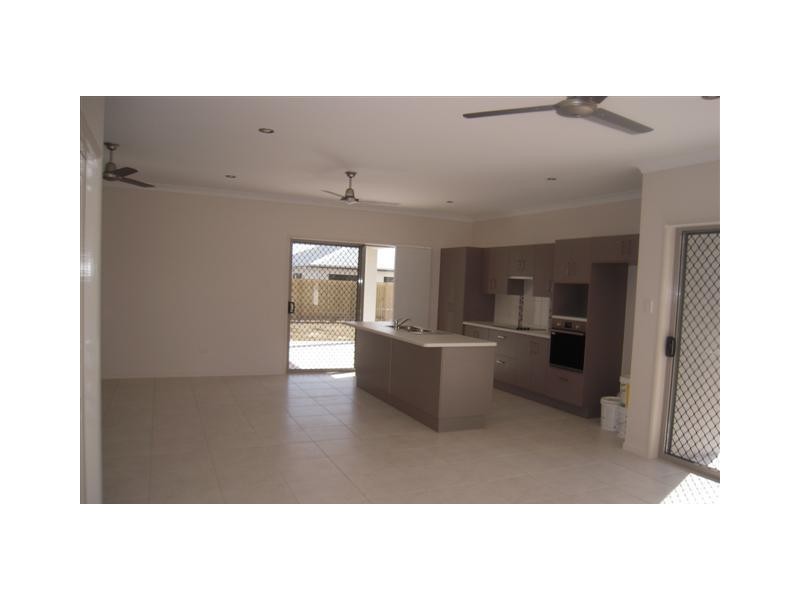7 Oculina St “Northshore”, Burdell QLD 4818
