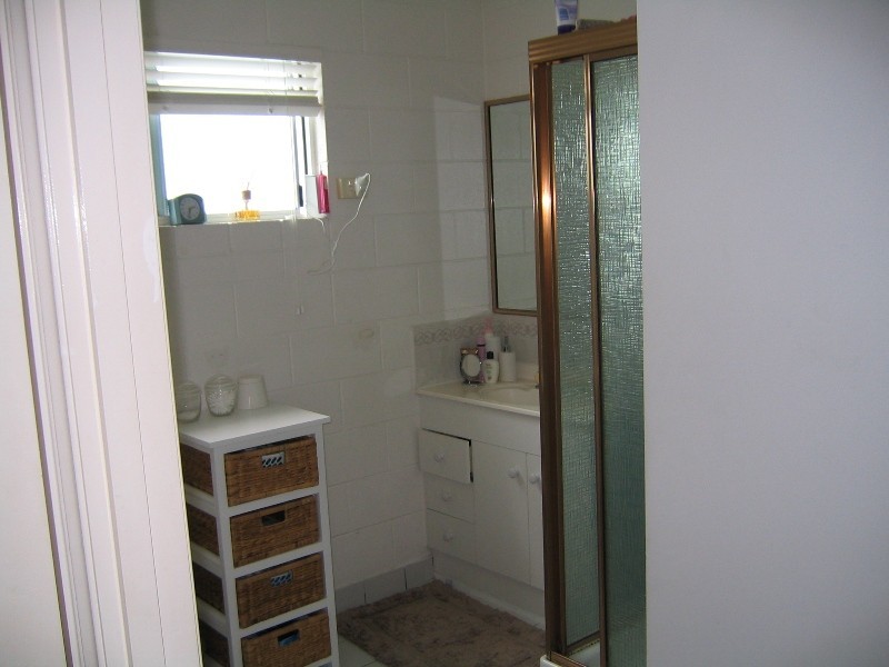 3/36 Henry Street, West End QLD 4810