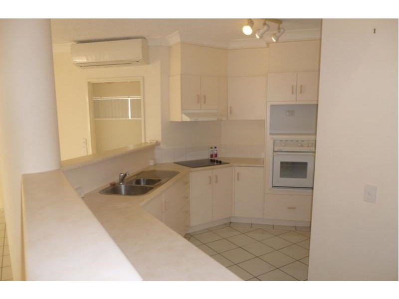 Unit 1D, 7 The Strand, North Ward QLD 4810