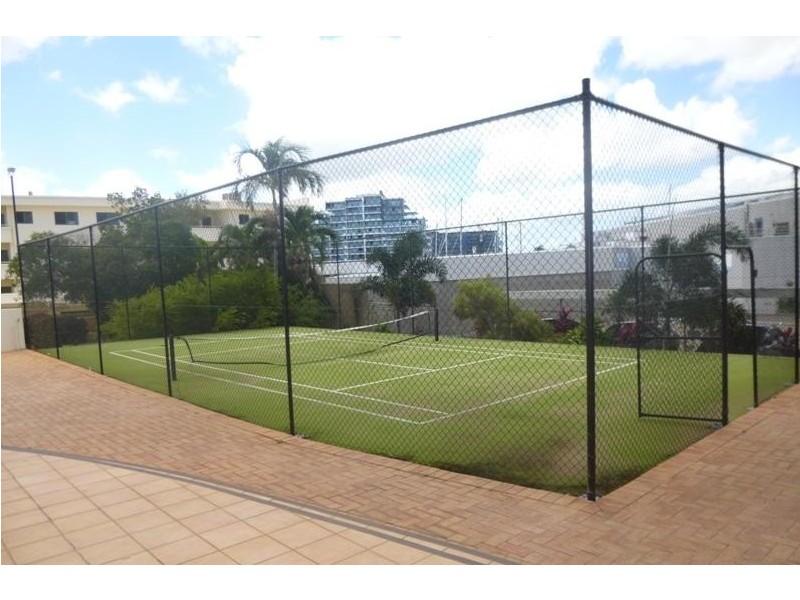 Unit 1D, 7 The Strand, North Ward QLD 4810