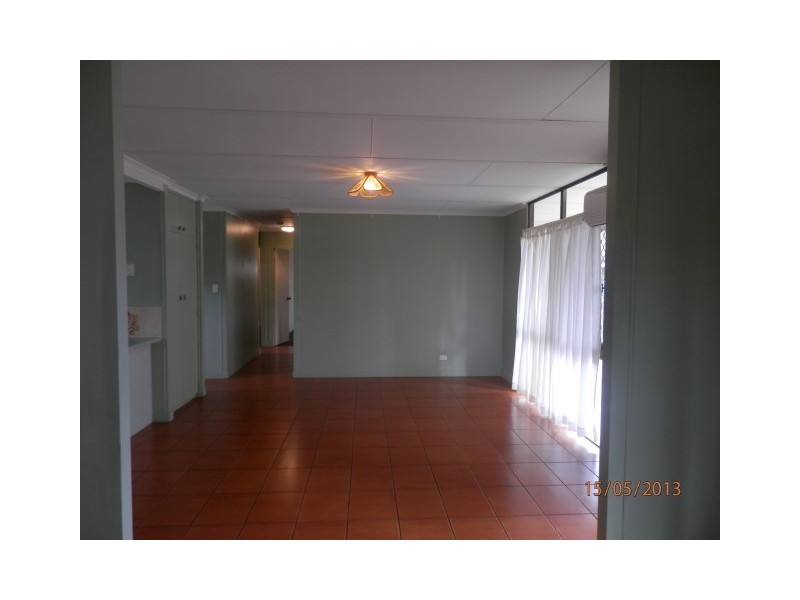 9 Eklund Street, Kirwan QLD 4817