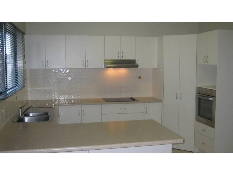 15 Summerland Drive, Deeragun QLD 4818