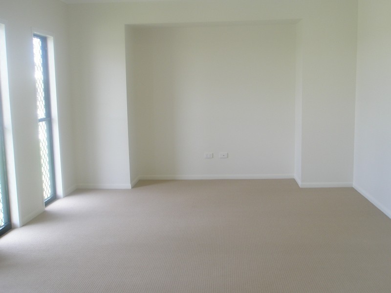 10 Sykes Close, Burdell QLD 4818