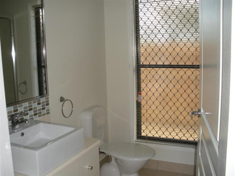 10 Sykes Close, Burdell QLD 4818