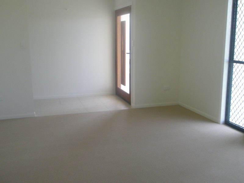 10 Sykes Close, Burdell QLD 4818