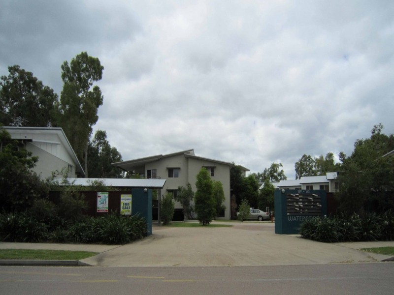 2/159-163 Riverside Boulevarde, Douglas QLD 4814