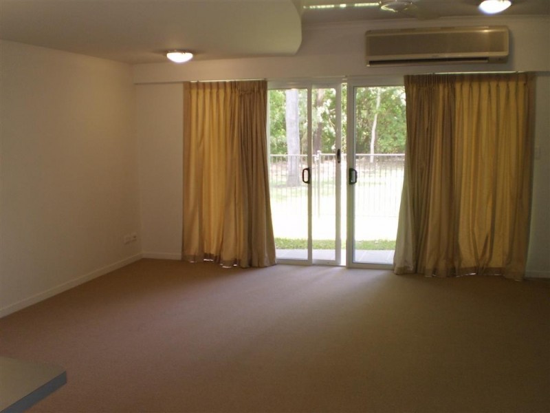 2/159-163 Riverside Boulevarde, Douglas QLD 4814