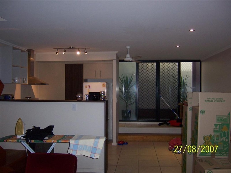 4/23 Echlin Street, West End QLD 4810