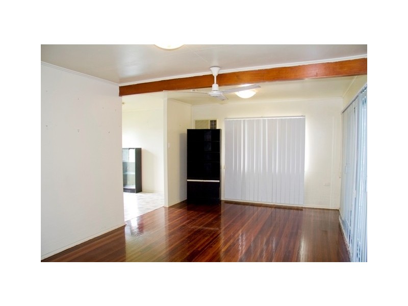 114 Abbott Street, Oonoonba QLD 4811