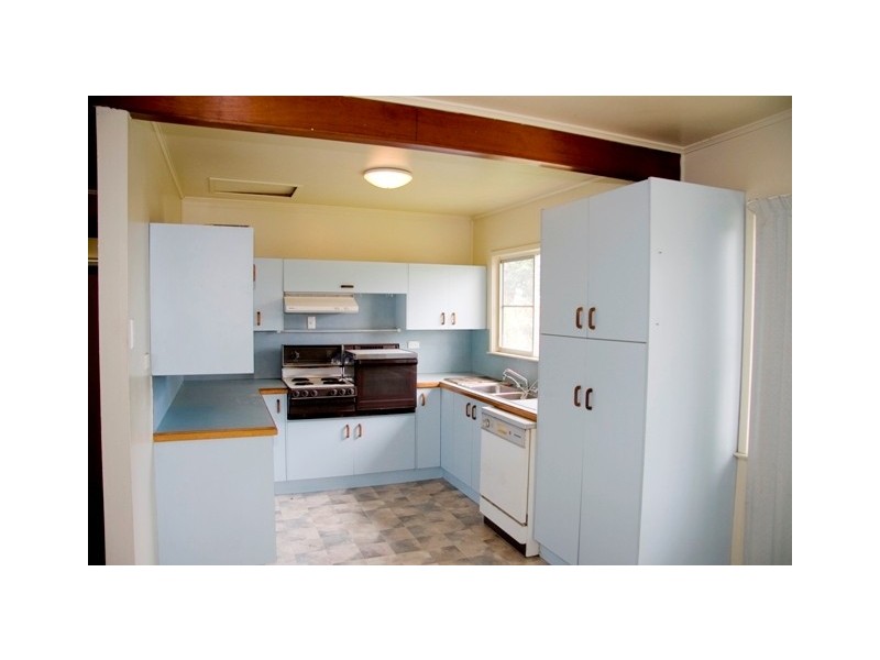 114 Abbott Street, Oonoonba QLD 4811