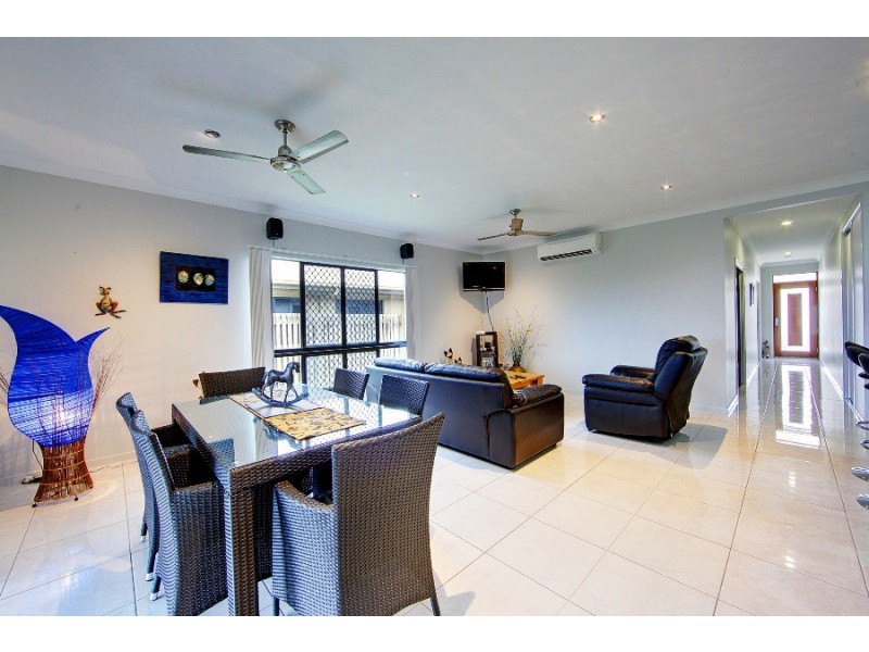 5 Oculina Street, Burdell QLD 4818