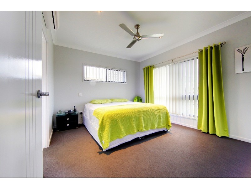 5 Oculina Street, Burdell QLD 4818