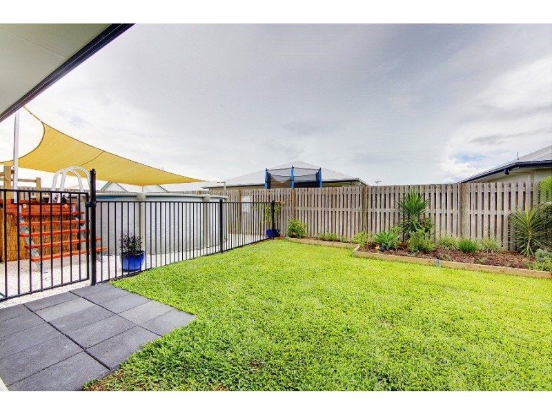 5 Oculina Street, Burdell QLD 4818