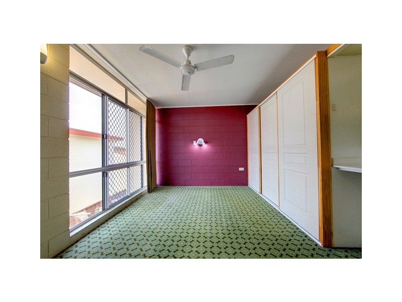 3/4 Cambridge St, Currajong QLD 4812