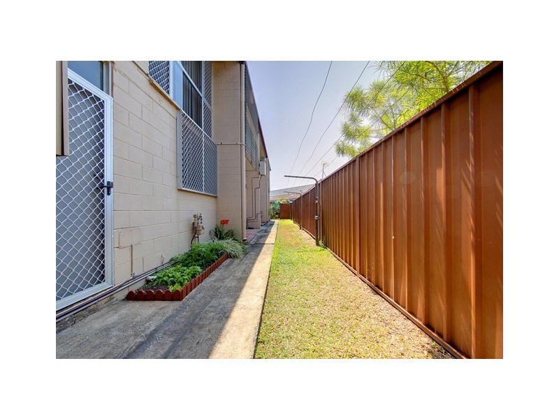 3/4 Cambridge St, Currajong QLD 4812