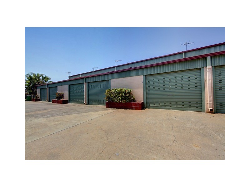 3/4 Cambridge St, Currajong QLD 4812