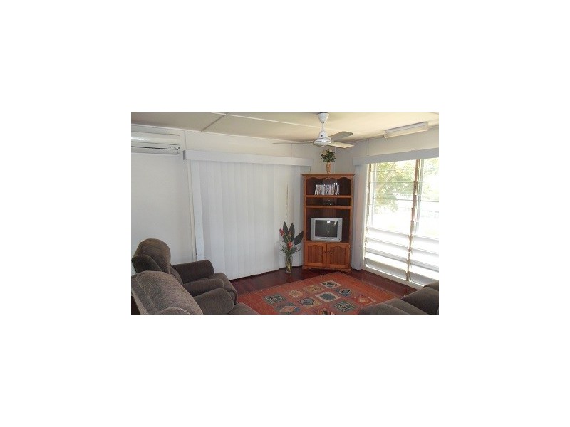 26 Hutchins Street, Heatley QLD 4814