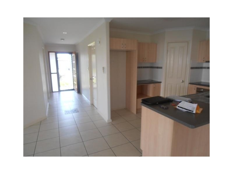 60 Woodwark Drive, Bushland Beach QLD 4818
