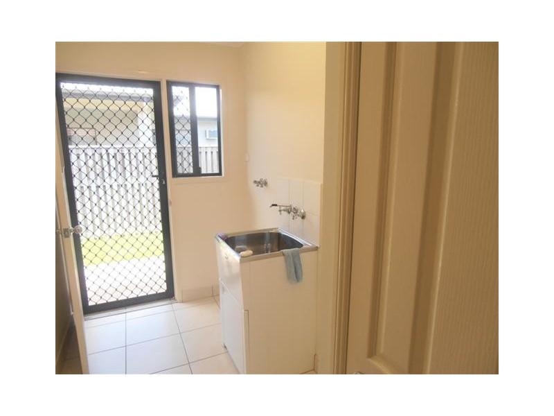 60 Woodwark Drive, Bushland Beach QLD 4818