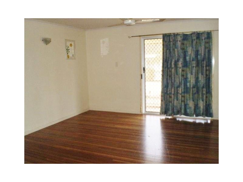 16 Hasson Street, Kirwan QLD 4817