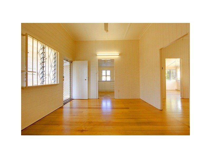 14 Gleeson Street, Hermit Park QLD 4812