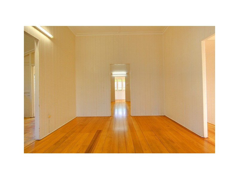 14 Gleeson Street, Hermit Park QLD 4812