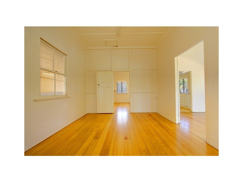 14 Gleeson Street, Hermit Park QLD 4812