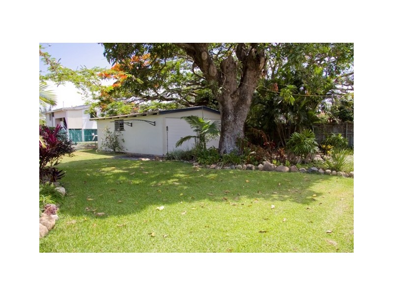 35 Sixth Street, South Townsville QLD 4810