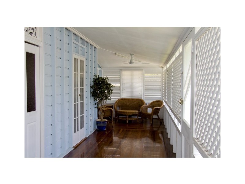 35 Sixth Street, South Townsville QLD 4810