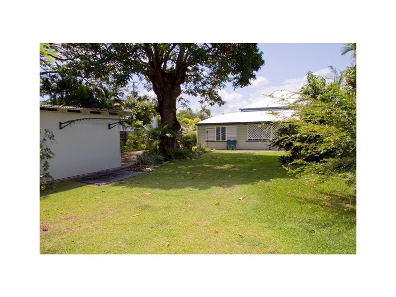 35 Sixth Street, South Townsville QLD 4810
