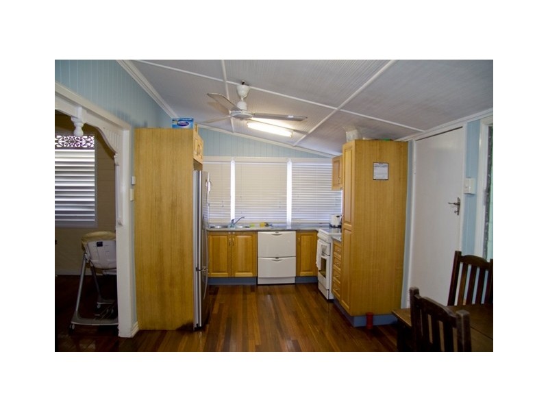 35 Sixth Street, South Townsville QLD 4810