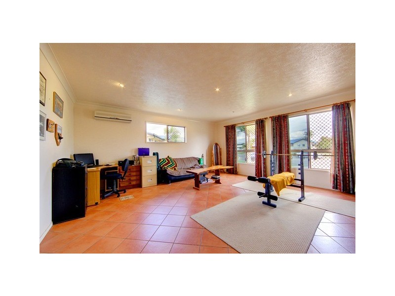 10 Waterman Close, Kirwan QLD 4817